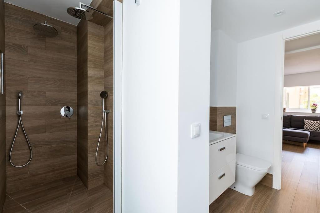 Apartamento Moderno En Triana 2 Dormitorios Y Aire Acondicionado 塞维利亚 外观 照片