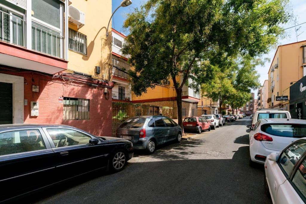 Apartamento Moderno En Triana 2 Dormitorios Y Aire Acondicionado 塞维利亚 外观 照片
