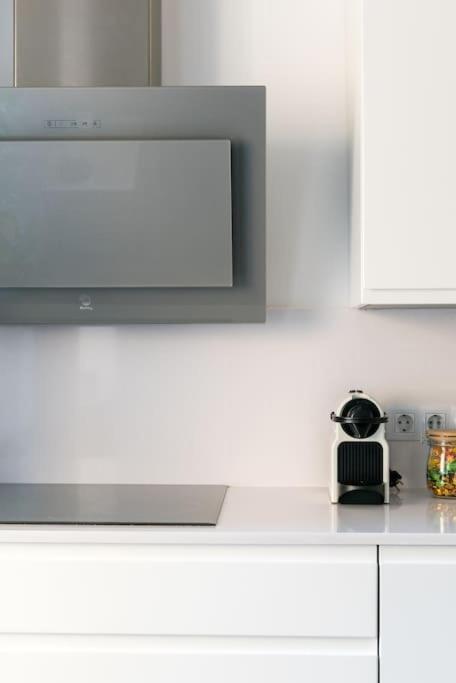 Apartamento Moderno En Triana 2 Dormitorios Y Aire Acondicionado 塞维利亚 外观 照片